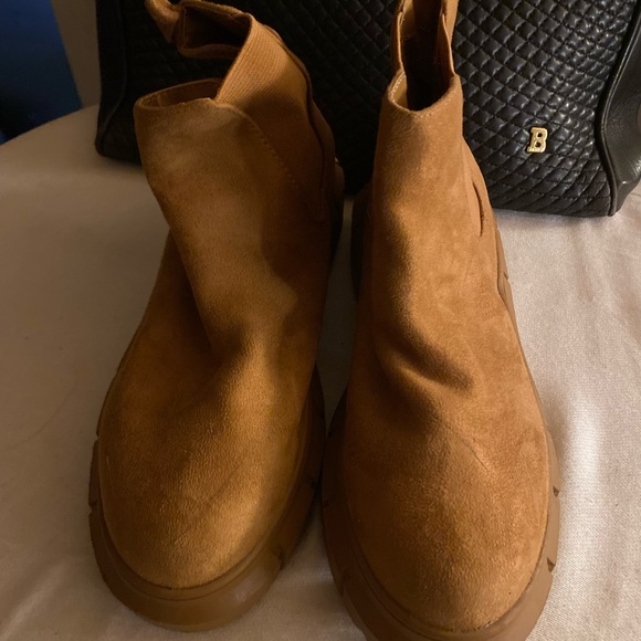 BP boots - Picture 5 of 7